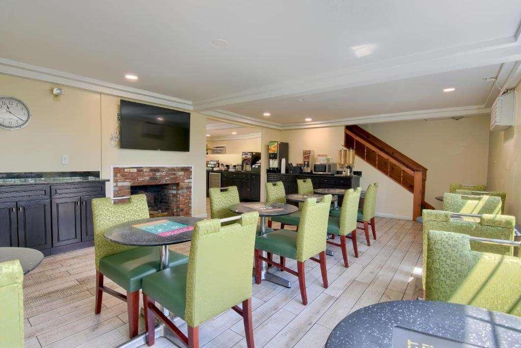 Knights Inn Danvers Exterior photo