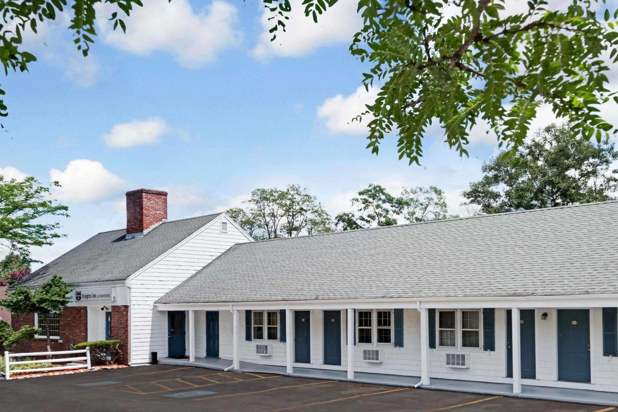 Knights Inn Danvers Exterior photo
