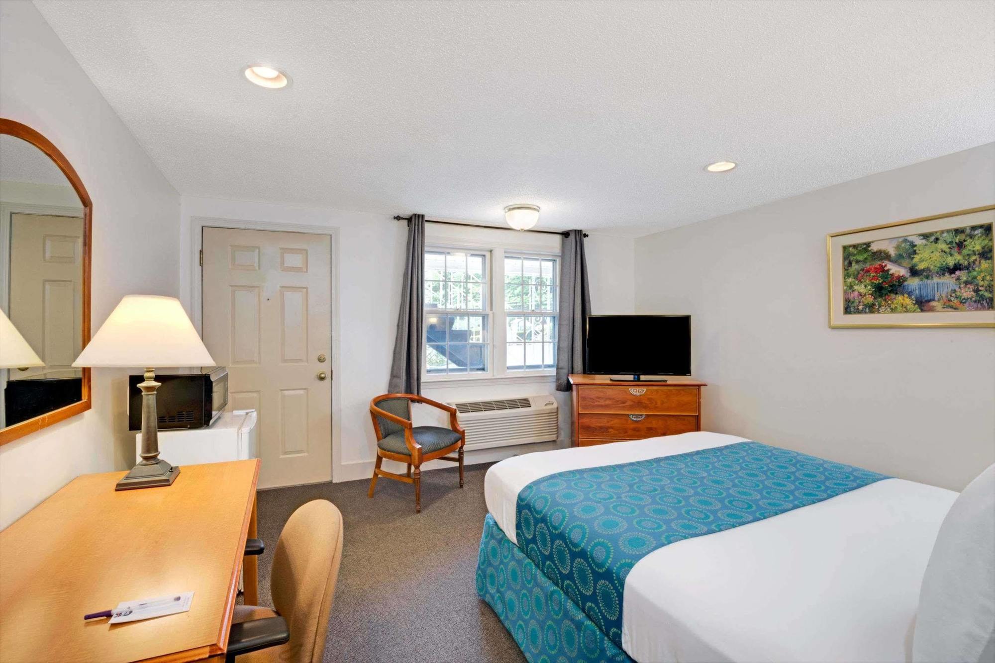 Knights Inn Danvers Exterior photo